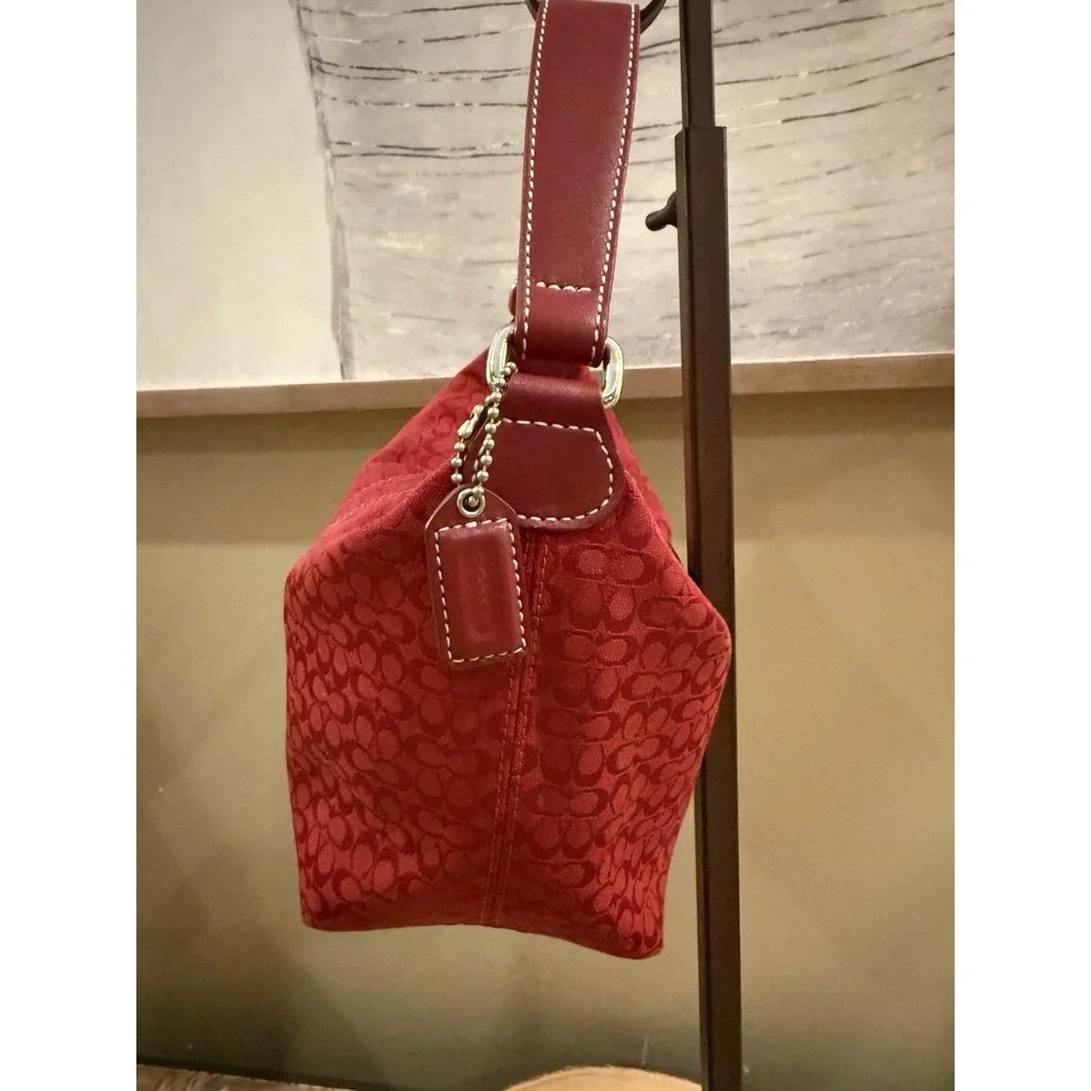 Coach Y2K Vintage Cherry Red SoHo Signature‎ Mini Pouch Jacquard Hand Bag Rare